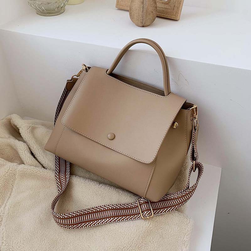 Bolso bandolera pequeño de piel sintética para mujer, con cadena y color liso