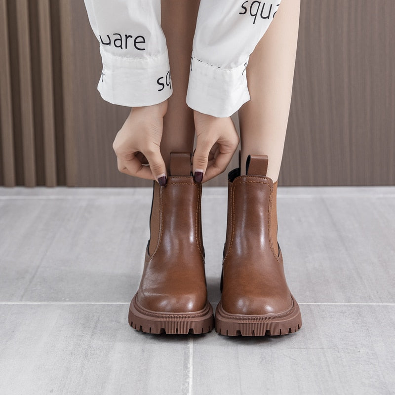 Botines Chelsea AIYUQI de piel auténtica para mujer, estilo retro para otoño e invierno