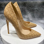 Zapatos de punta fina con diseño trenzado y tacón de aguja de 10 o 12 cm