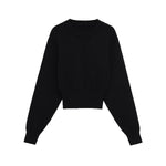 Round neck long sleeved flat needle knitted sweater