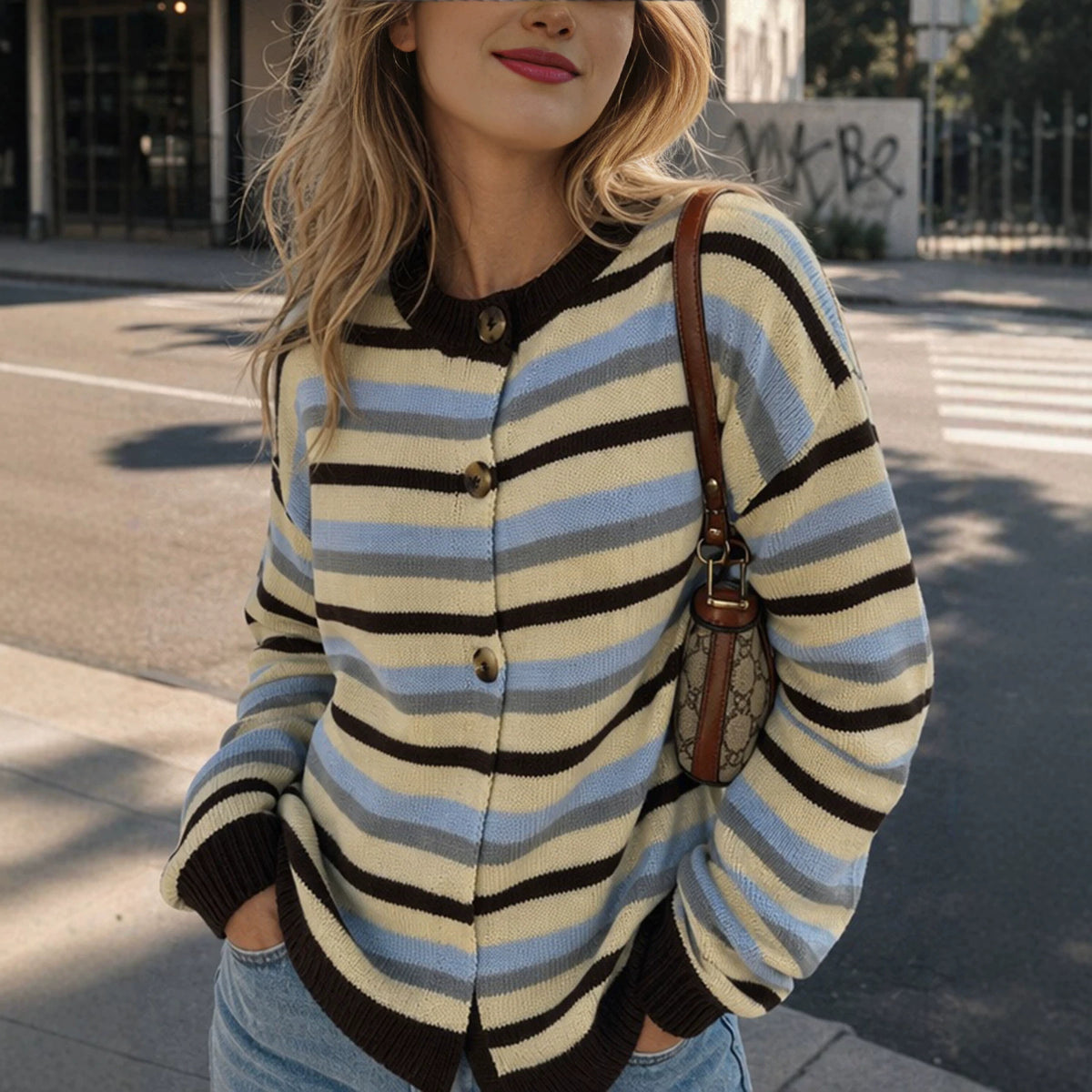 Color blocking striped loose single breasted long sleeved sweater