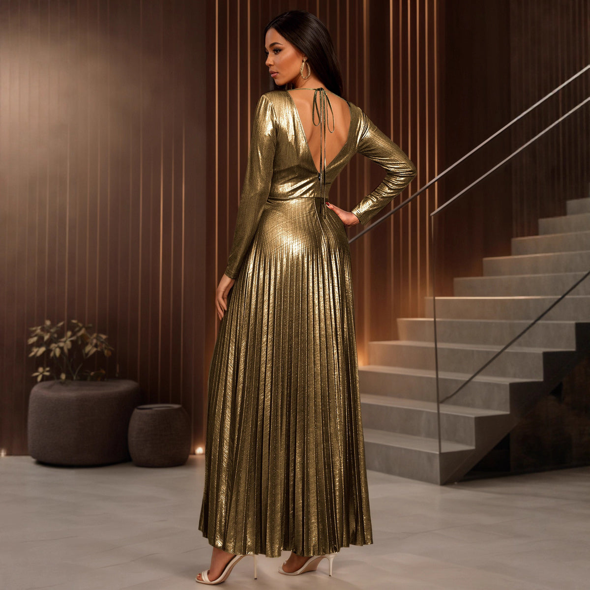 Vestido de fiesta de manga larga con escote en V y espalda descubierta