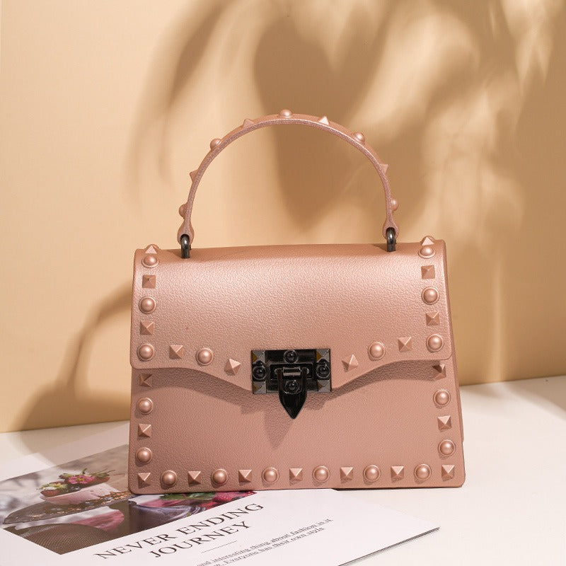 Bolso de PVC impermeable para mujer con cadena y tachuelas, estilo punk
