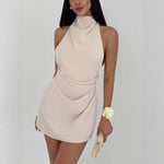 Vestido de cóctel minimalista con espalda descubierta para mujer
