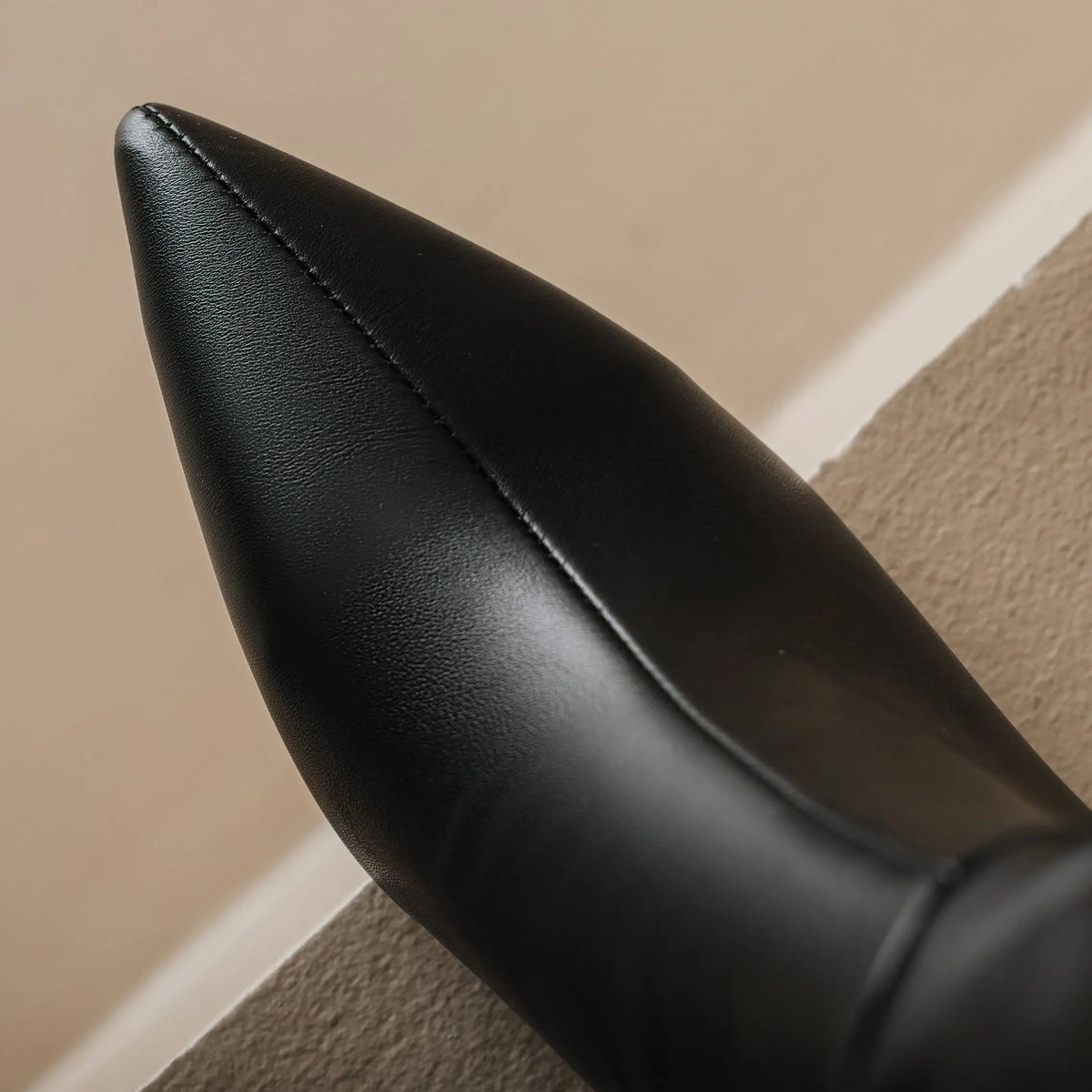 Botas de media caña para mujer con punta fina, tacón de 5 cm, diseño fruncido y forro cálido