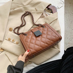 Bolso bandolera pequeño de piel sintética para mujer con cadena