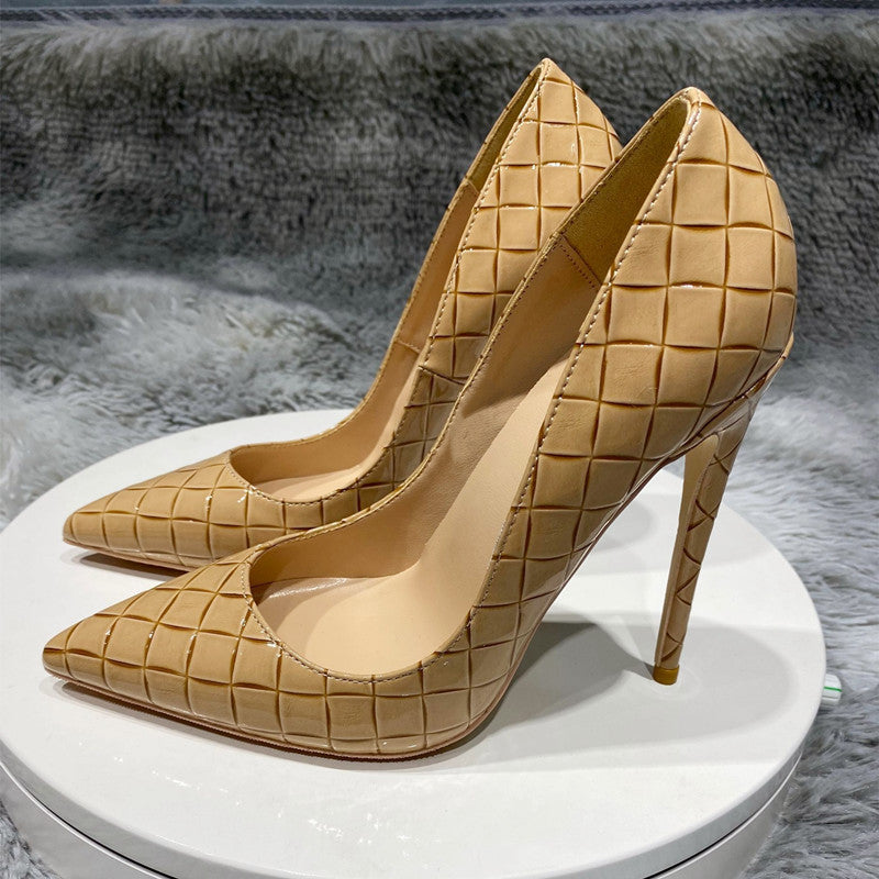 Zapatos de punta fina con diseño trenzado y tacón de aguja de 10 o 12 cm