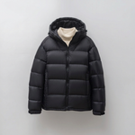Hooded long sleeved zipper jacket